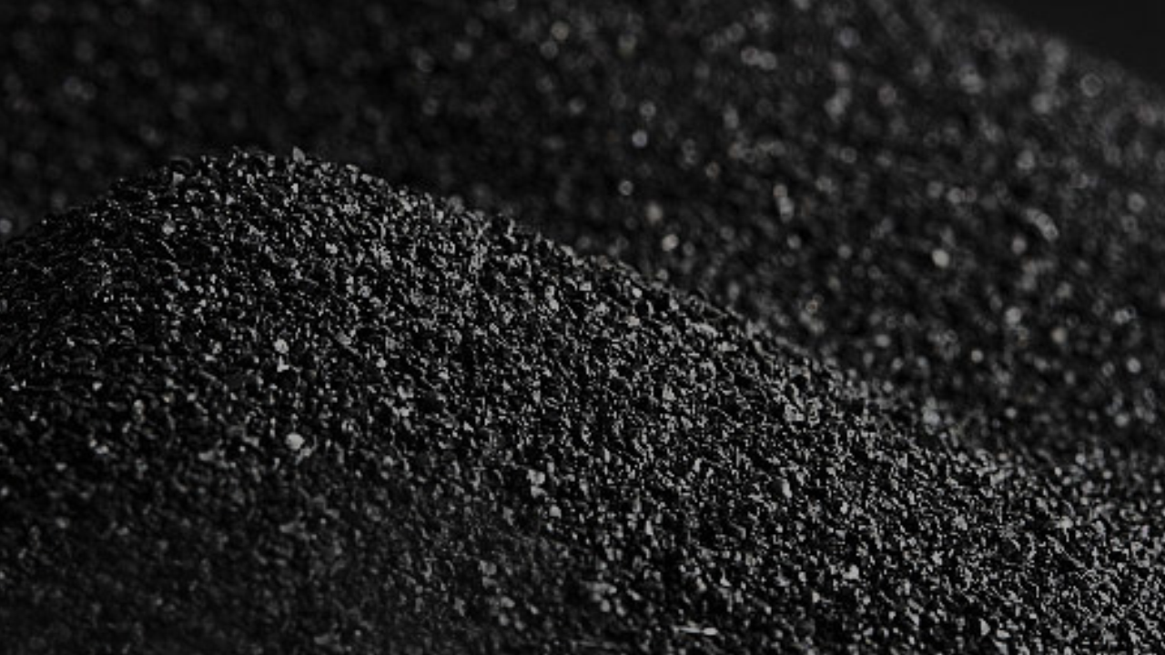 Porous activated carbon with powerful adsorption capability for cleaner tap water